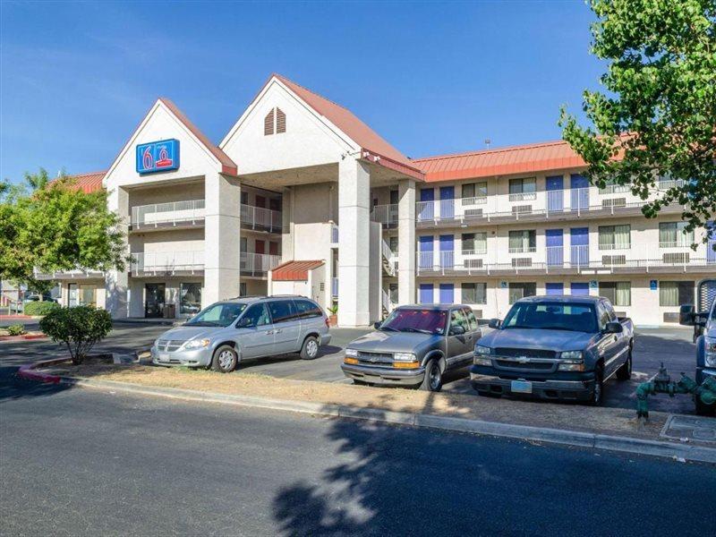 Motel 6-Fresno, Ca - Yosemite Hwy Exterior photo